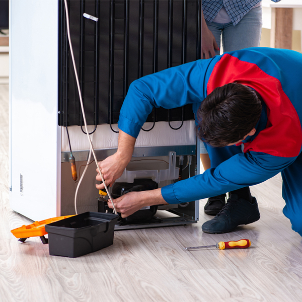 what are the signs that indicate my refrigerator needs repair in Hartman